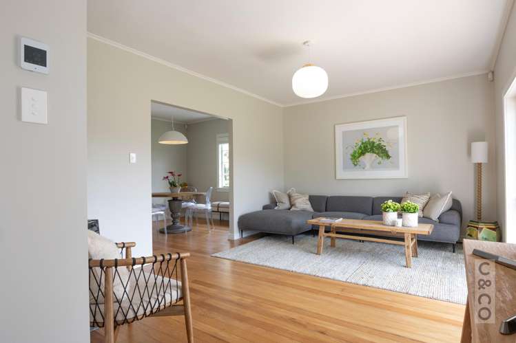 29 Cambridge Road Riverhead_25