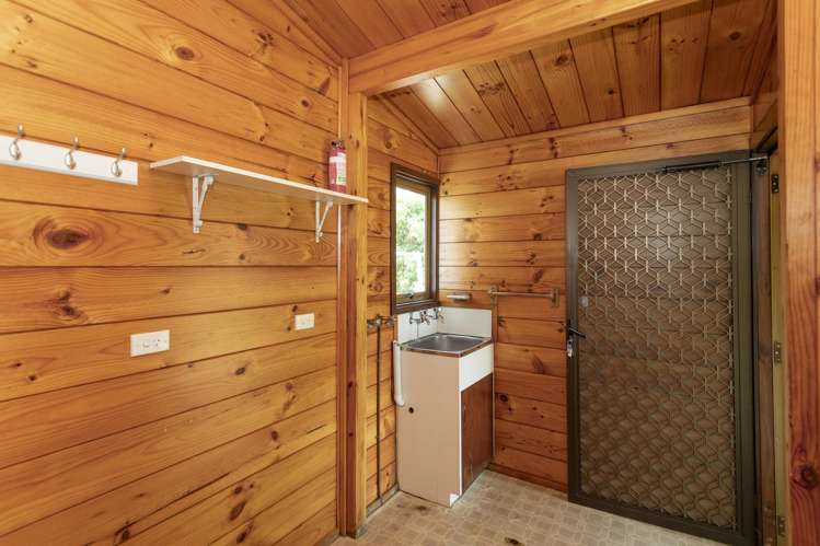 65 Iranui Road Inner Kaiti_14