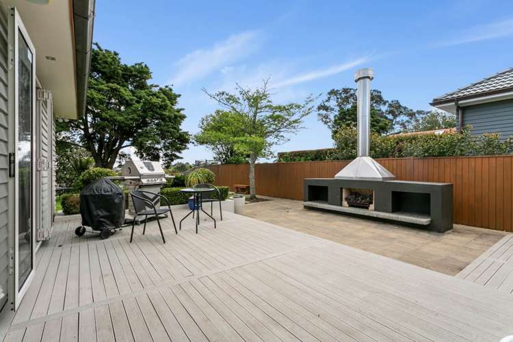 29 Saint Andrews Road Epsom_12