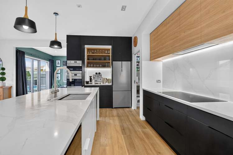 11 Whistler Close_5