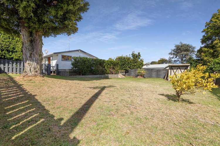 37a Youngs Road Papakura_17