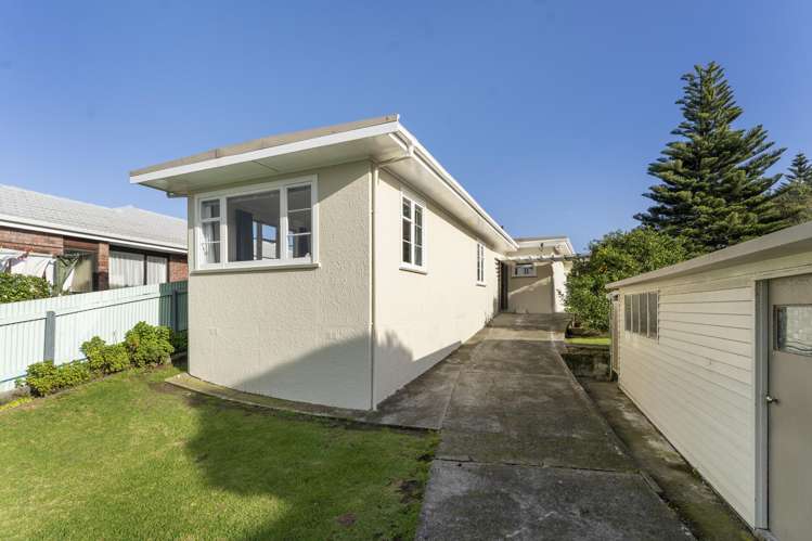 44 Bluegum Road Paraparaumu Beach_11