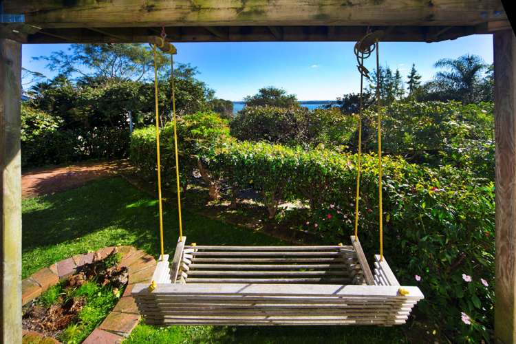 15 Valkyria Place Beach Haven_13