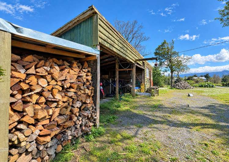 258 Smith Road Dannevirke_17