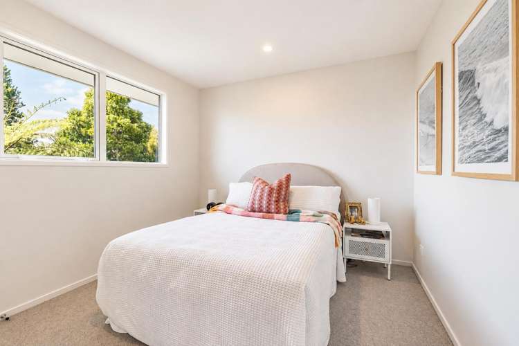 16B Atutahi Street Hurdon_16