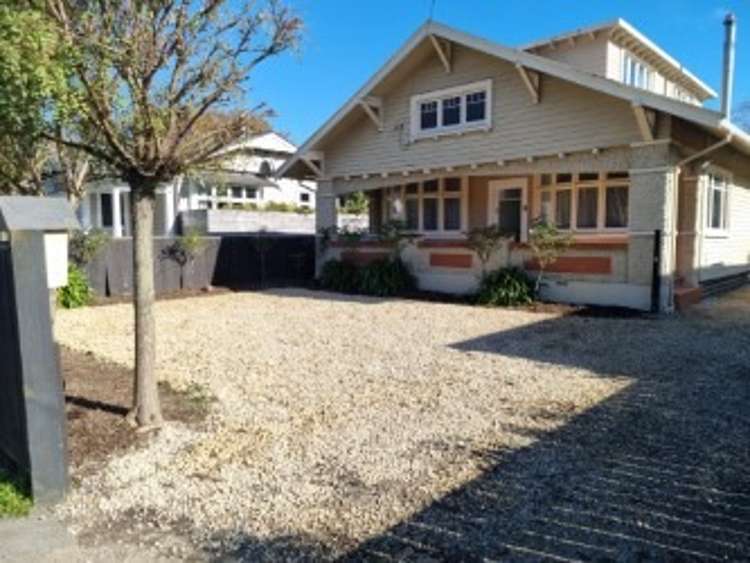 158 Saint Vincent Street Toi Toi_0