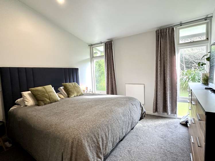 15 Rakiura Parade Otatara_12