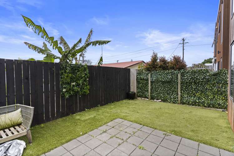 23C Chippendale Crescent Birkdale_13