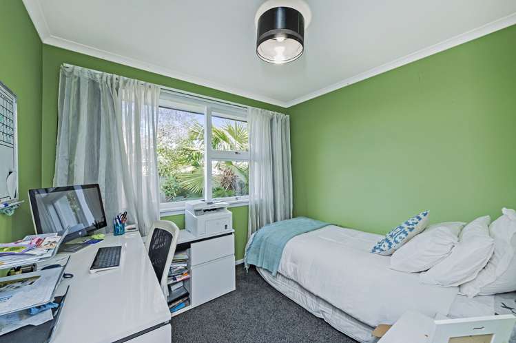 6 Clayton Road Amberley_10