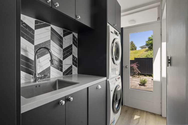 93 Golf Road Taumarunui_9