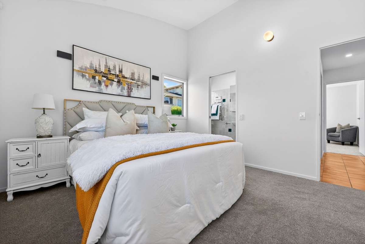 2/10 Windsor Place_5