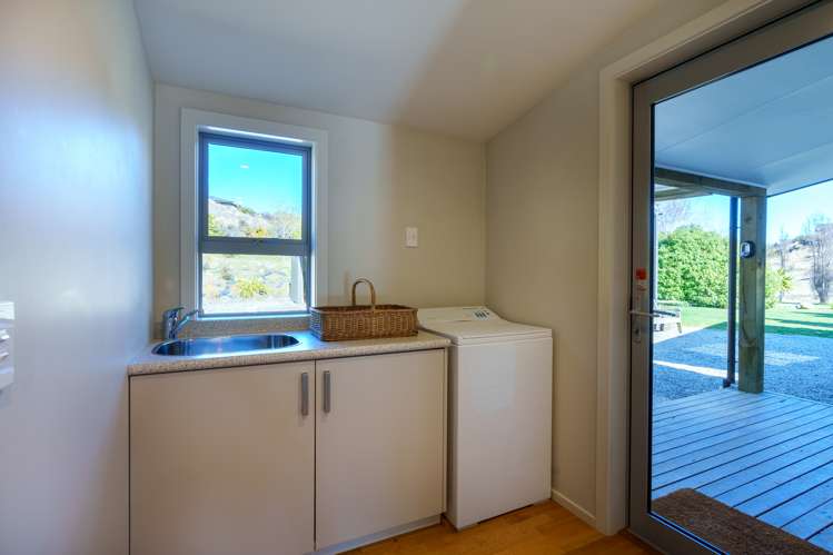 7 Drake Place Lake Hawea_30