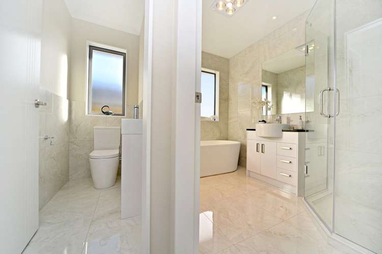 57 Turnberry Drive Wattle Downs_13