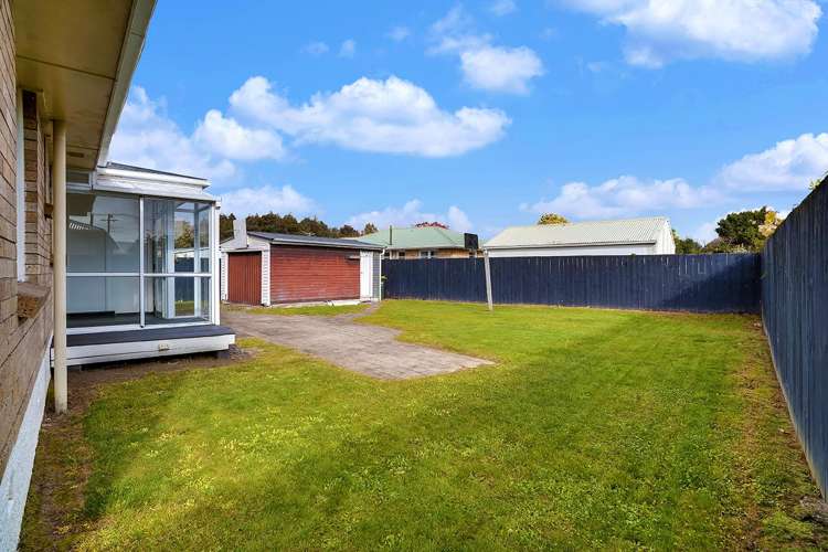 3 Defoe Avenue Hillcrest_8