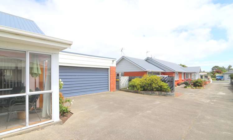 26 Brown Street Strathern_31