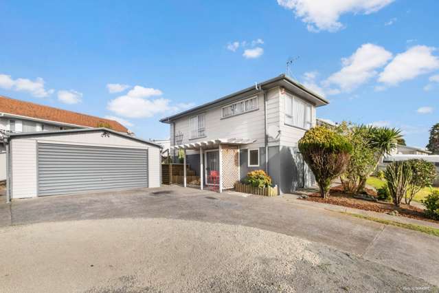 2 Iris Place Clendon Park_1