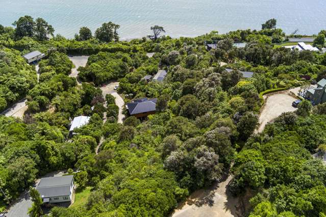 790 Queen Charlotte Drive Havelock_3