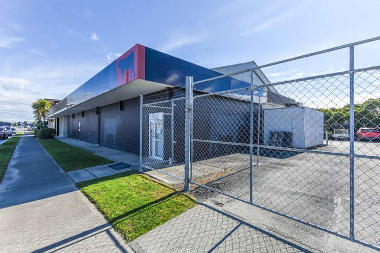 8 & 10 Kotua Place Stoke_1