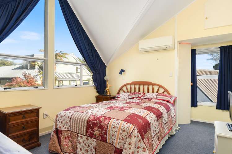 14 Shane Place Lynmore_10