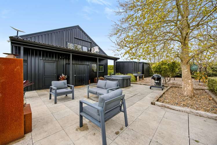 83 Settlement Road Puni_14
