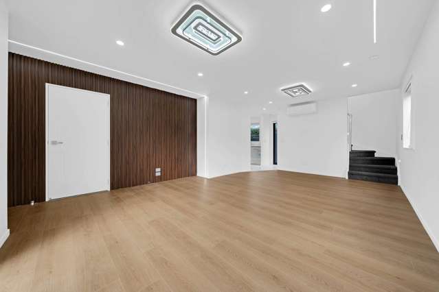 Brand New 4 Bedroom Beauty in Mangere East!