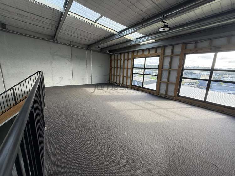 22/36 Peters Way Silverdale_4