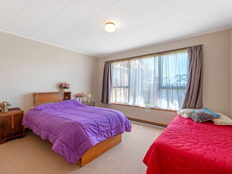 242 Baylys Coast Road Dargaville_17