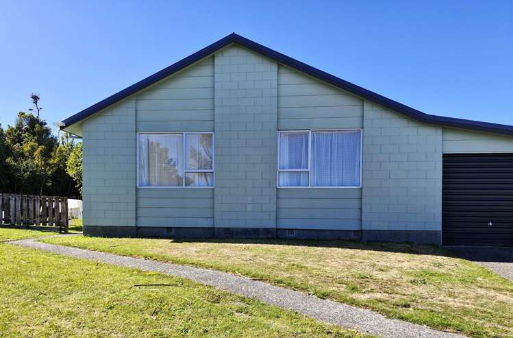 16 Arnott Heights Greymouth_16