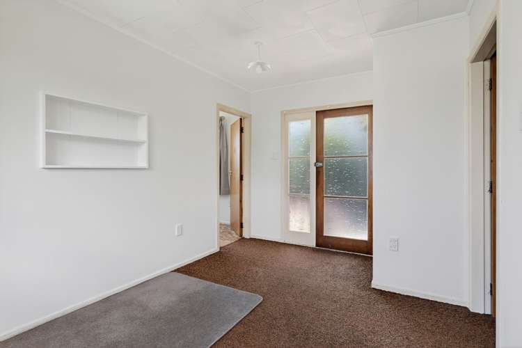 9 Halley Street Outer Kaiti_11