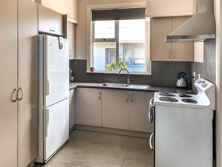 165 Cook Street West End_1