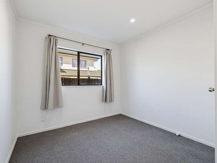 2/21 Rosebank Road Papatoetoe_12
