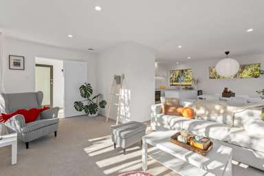 21B Colchester Crescent_2