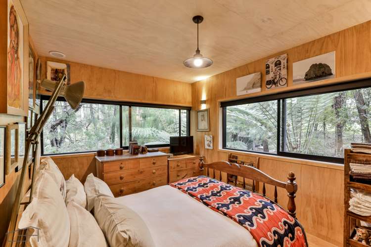 27 Longfellow Parade Glen Eden_10