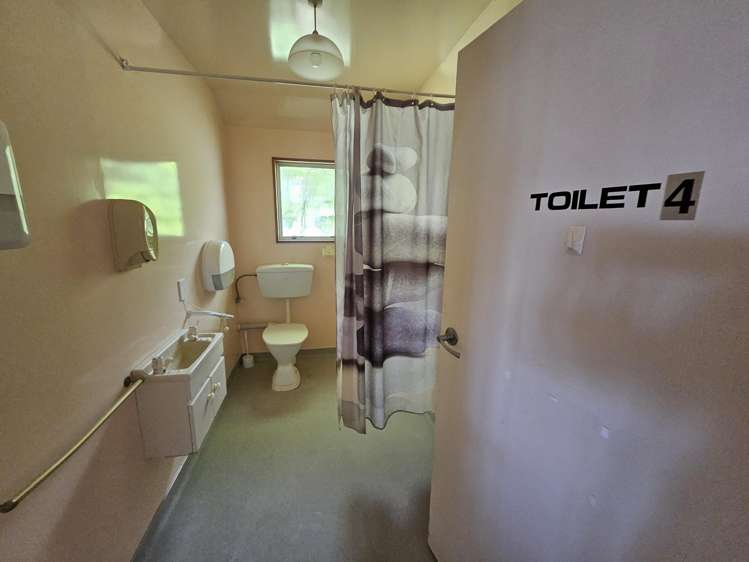 20 Threadneedle Street Greymouth_6