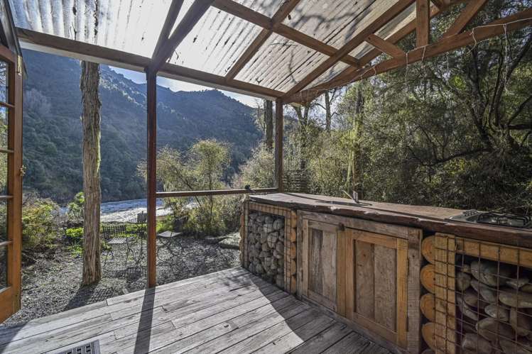 1015 Waitara Road Te Haroto_7