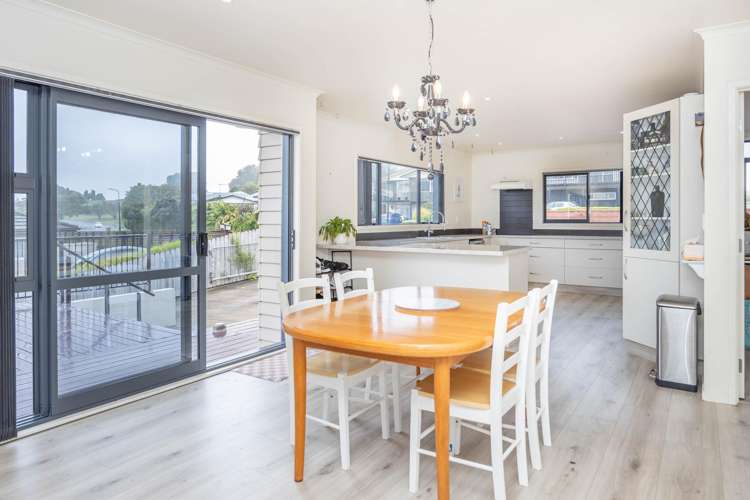 633 Picquet Hill Road_5