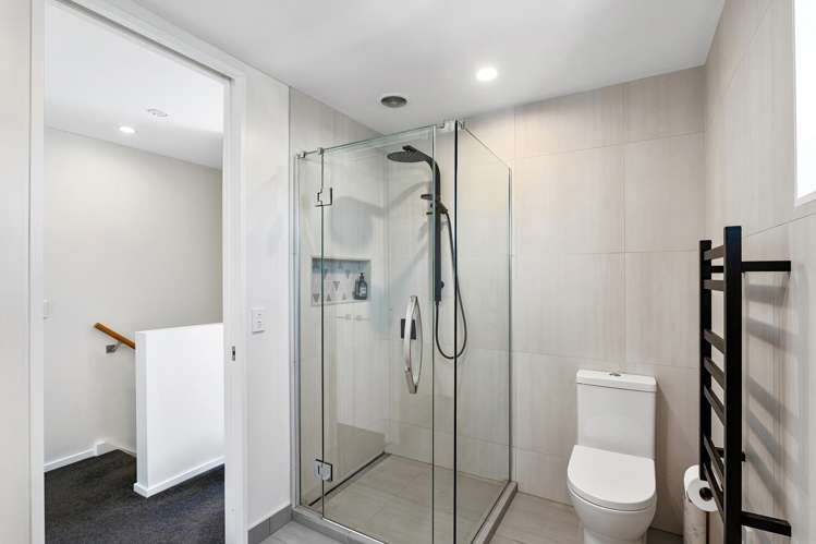 8/46 Andover Street Merivale_17