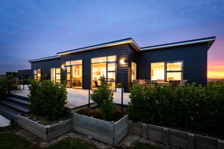 567 Lethbridge Road Halcombe_1