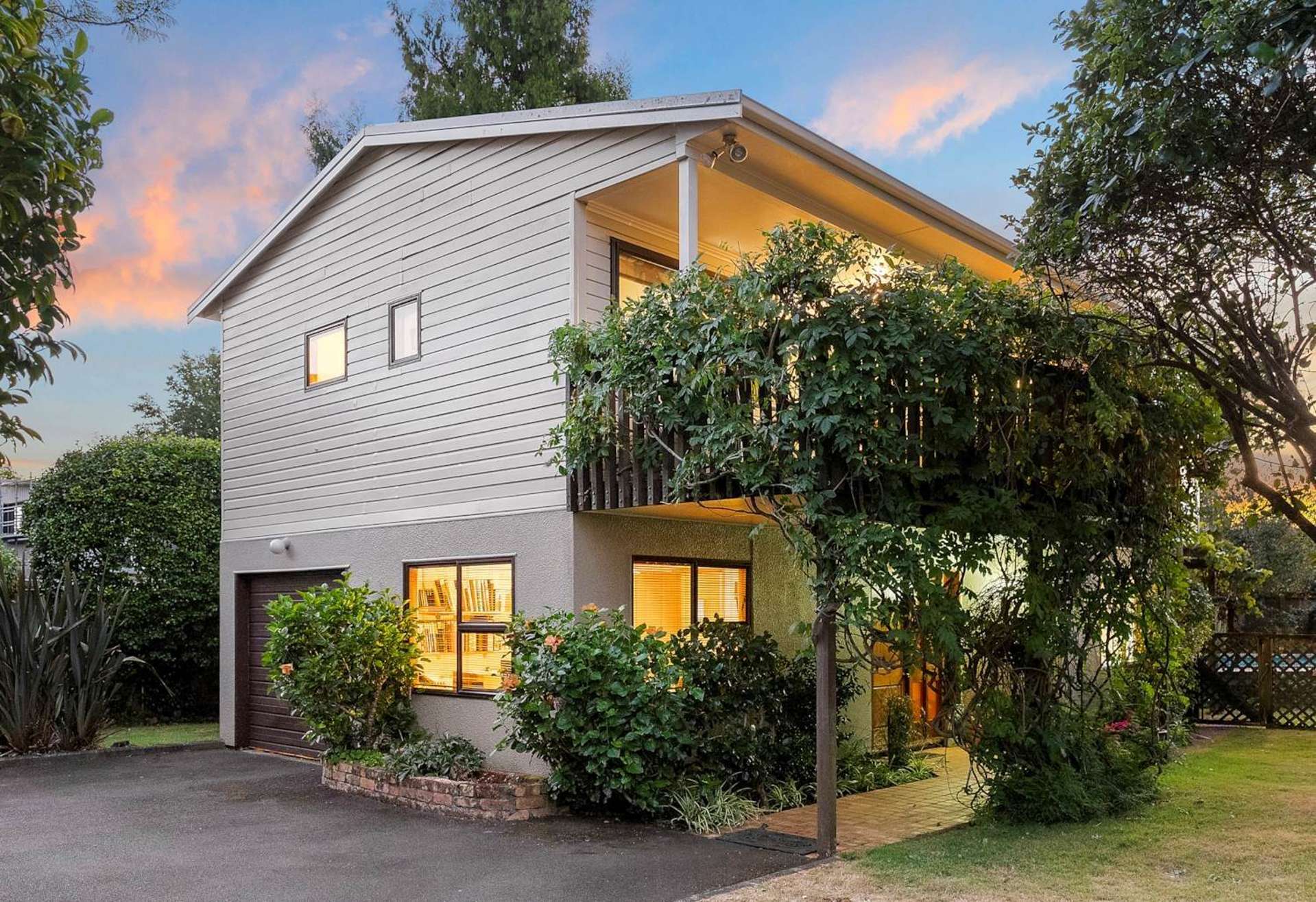 105 The Drive Epsom_0