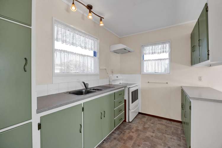 198 Waihi Road Hawera_1