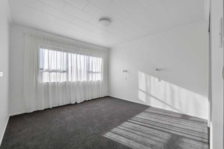 59A Barrett Street Westown_13