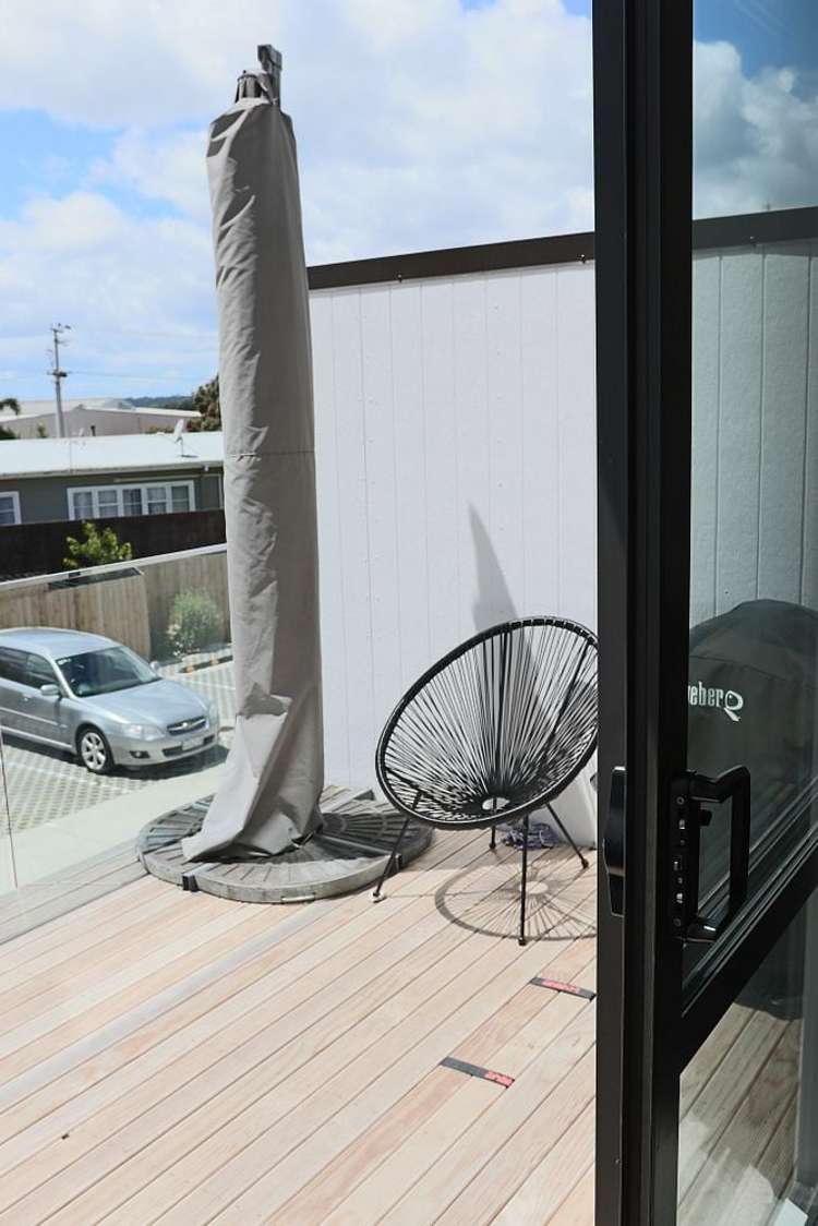 11/3 Abbotleigh Avenue Te Atatu Peninsula_7