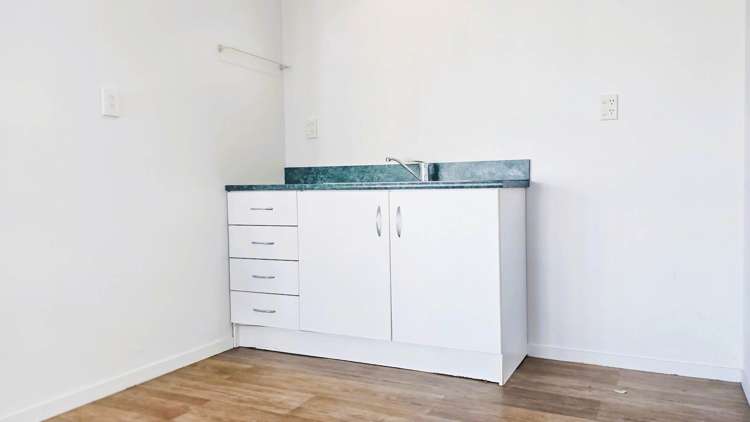 Unit 5A/18 Croskery Road Red Hill_7