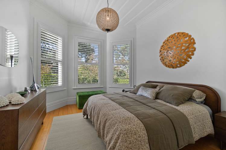 58 Stanley Point Road Devonport_16