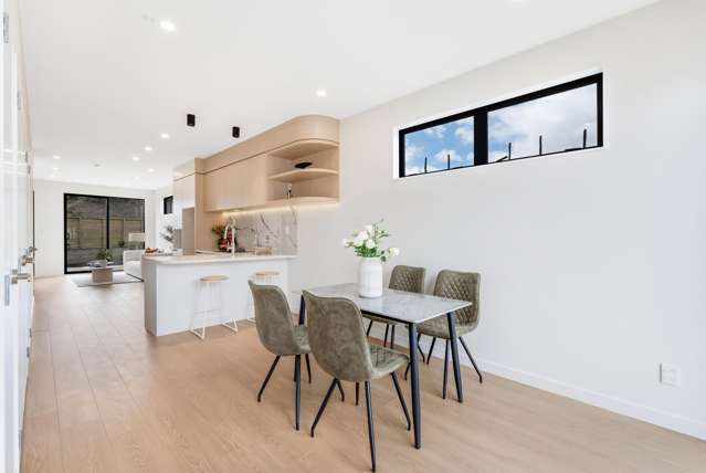 2/55 Tahetoka Street Westgate_3