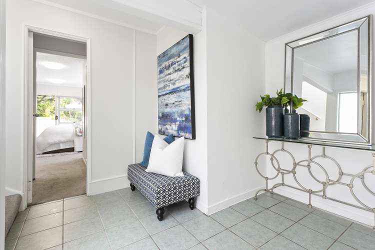 7 Hostel Access Road Eastern Beach_24