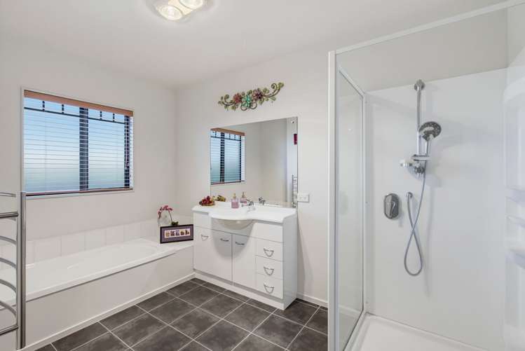 16 Rifleman Lane Paraparaumu Beach_17
