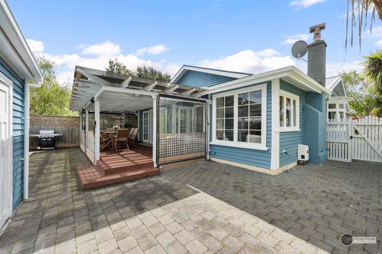 49 Penrose Street Woburn_14