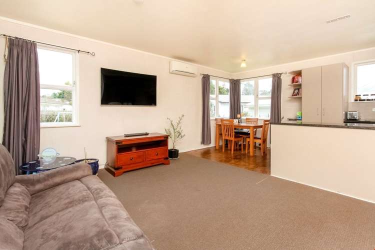 11a Inver Street Glen Eden_6