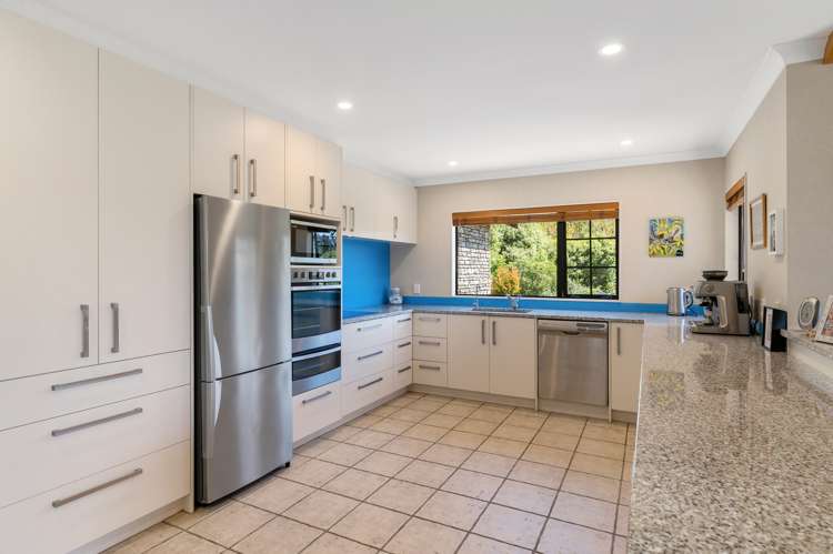 33 Eucalyptus Way Paraparaumu_5